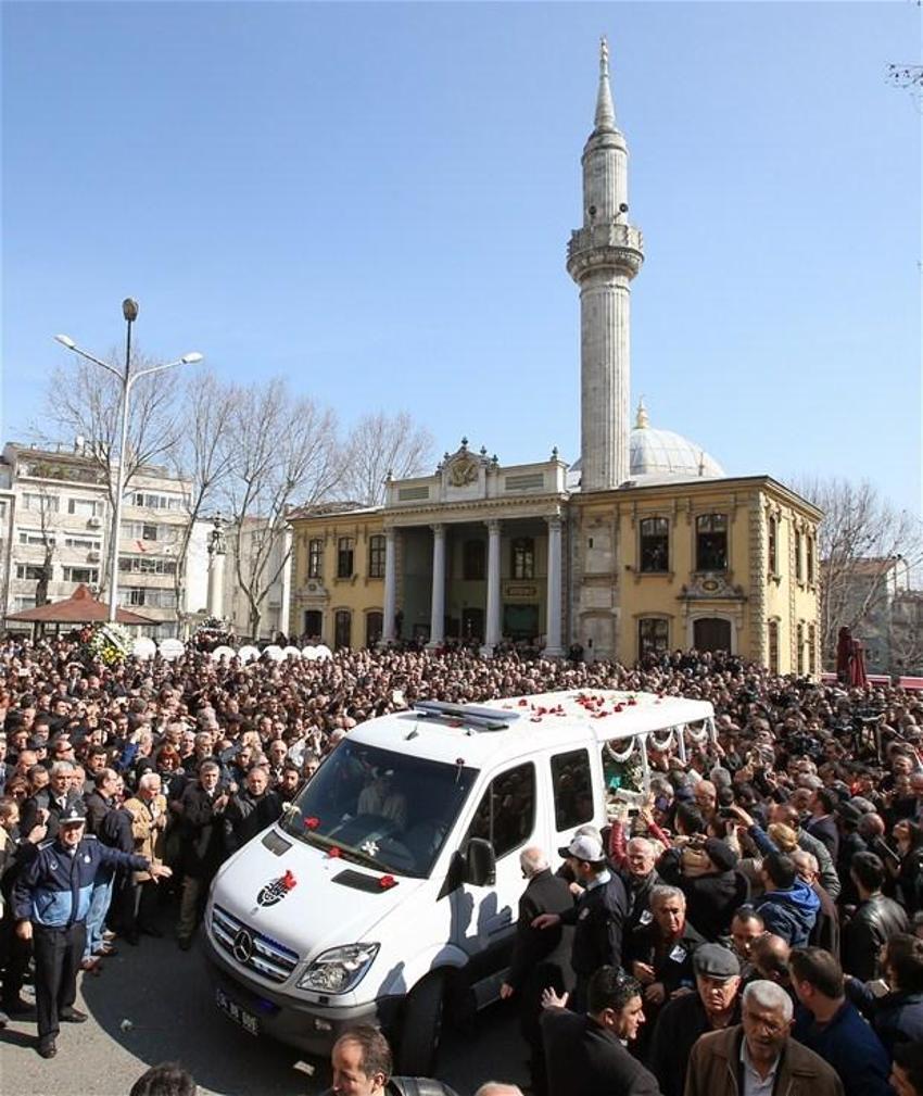 Yaşar Kemal'e veda