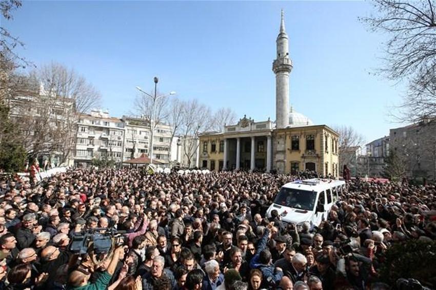 Yaşar Kemal'e veda