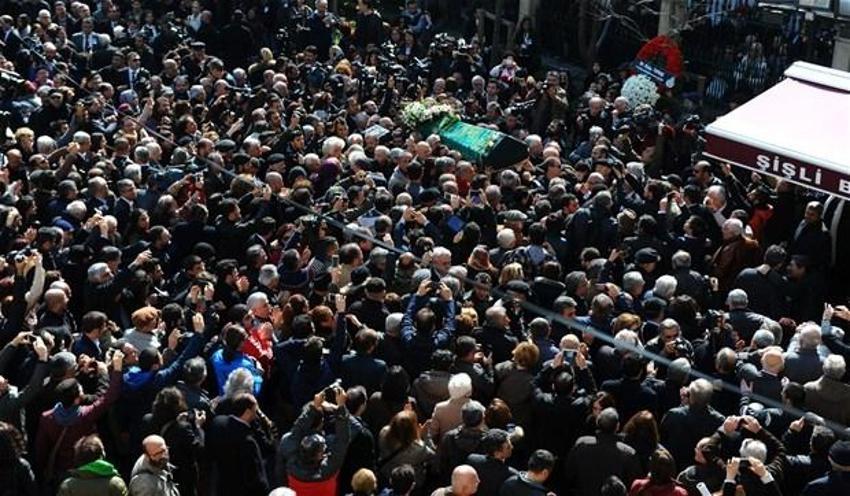 Yaşar Kemal'e veda