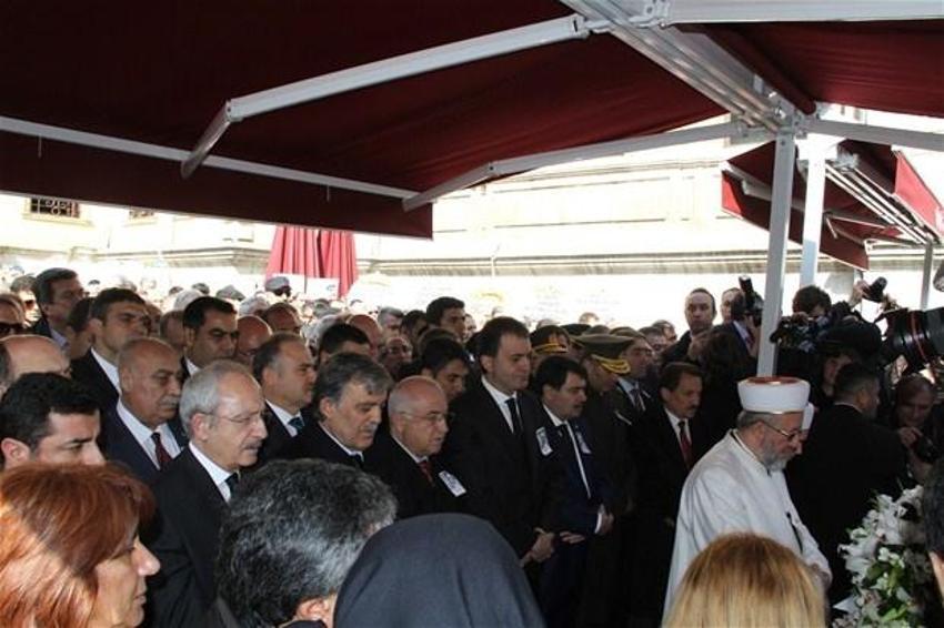Yaşar Kemal'e veda