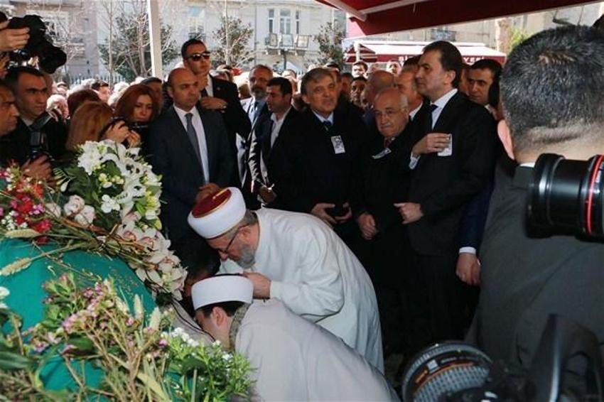 Yaşar Kemal'e veda