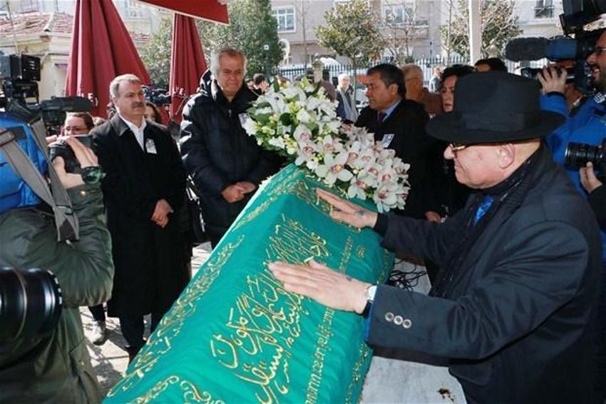 Yaşar Kemal'e veda