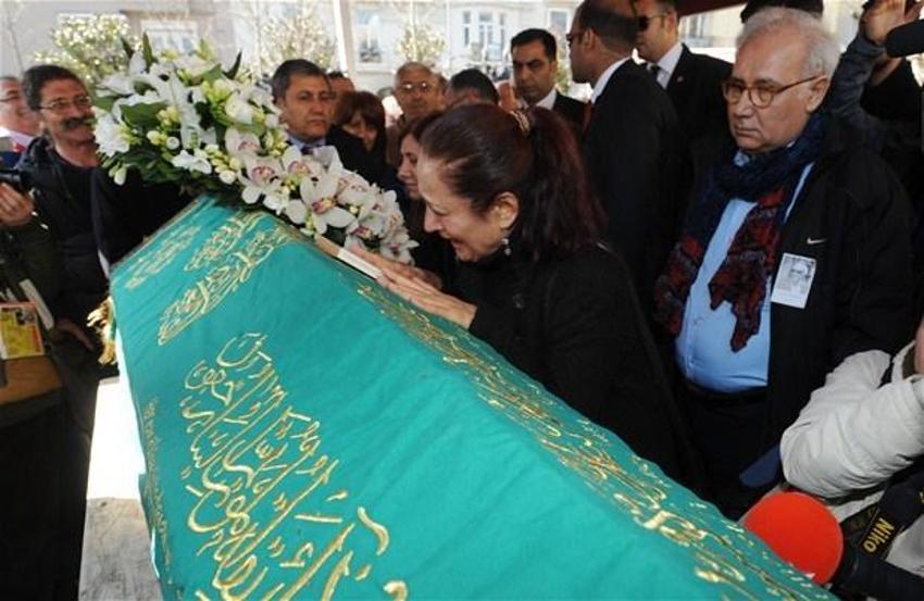 Yaşar Kemal'e veda