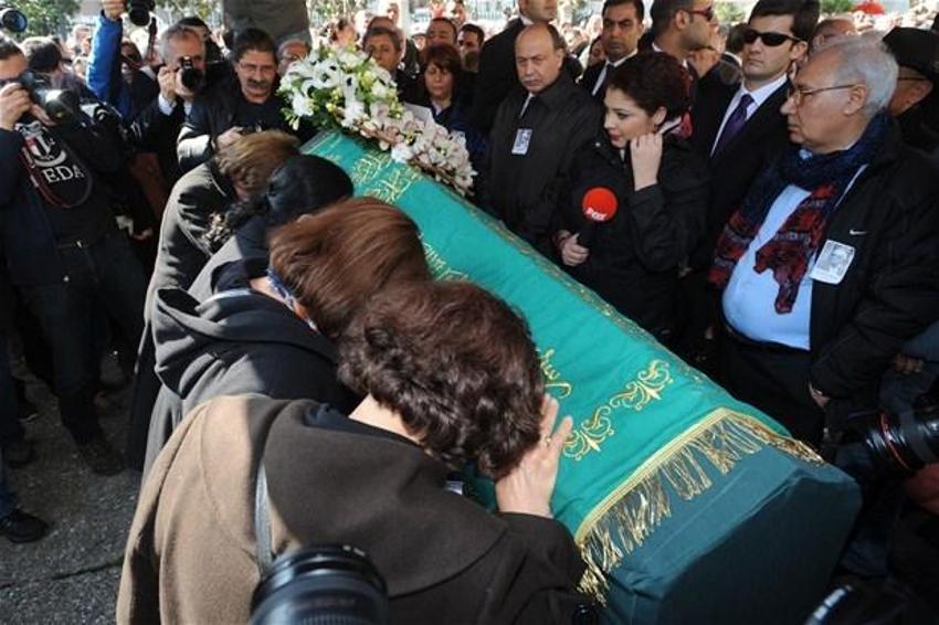 Yaşar Kemal'e veda