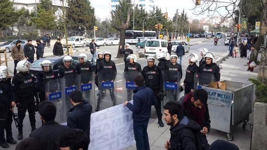Marmara Üniversitesi'ne satırlı saldırı
