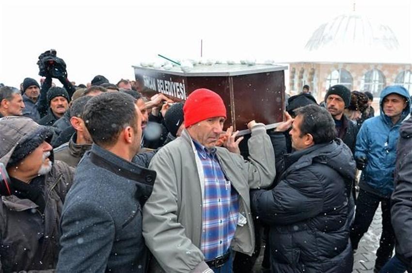 Gazeteci Nuh Köklü son yolculuğuna uğurlandı