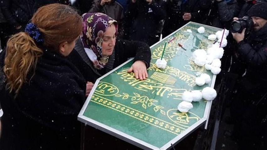 Gazeteci Nuh Köklü son yolculuğuna uğurlandı