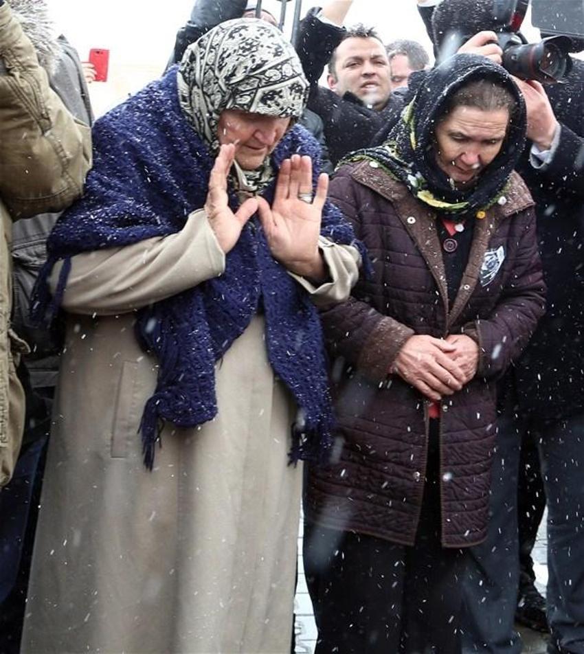 Gazeteci Nuh Köklü son yolculuğuna uğurlandı