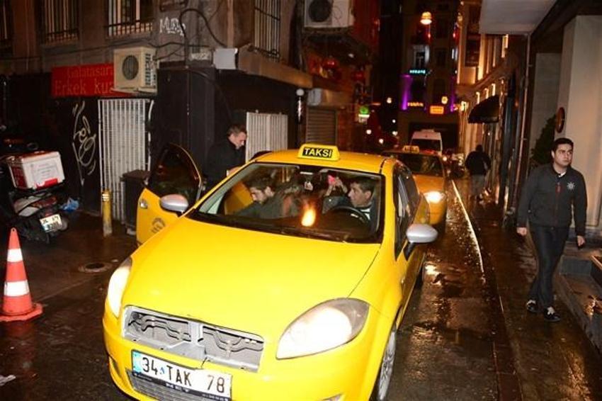 Ersun Yanal'ın 'otel' kaçamağı!