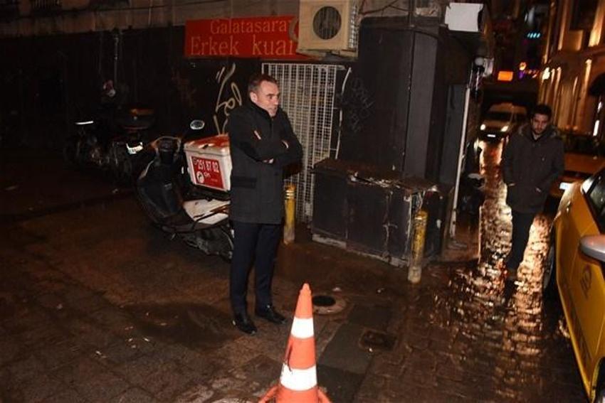 Ersun Yanal'ın 'otel' kaçamağı!