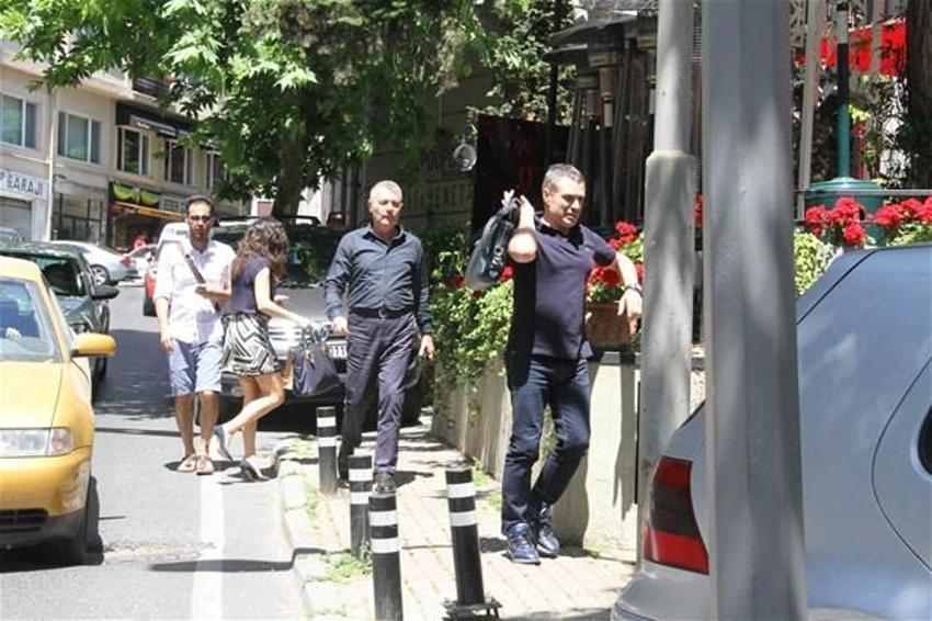 Ersun Yanal'ın 'otel' kaçamağı!