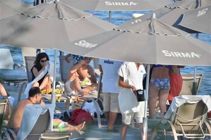 Ersun Yanal'ın 'otel' kaçamağı!