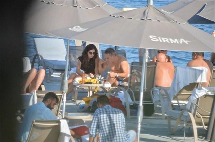 Ersun Yanal'ın 'otel' kaçamağı!