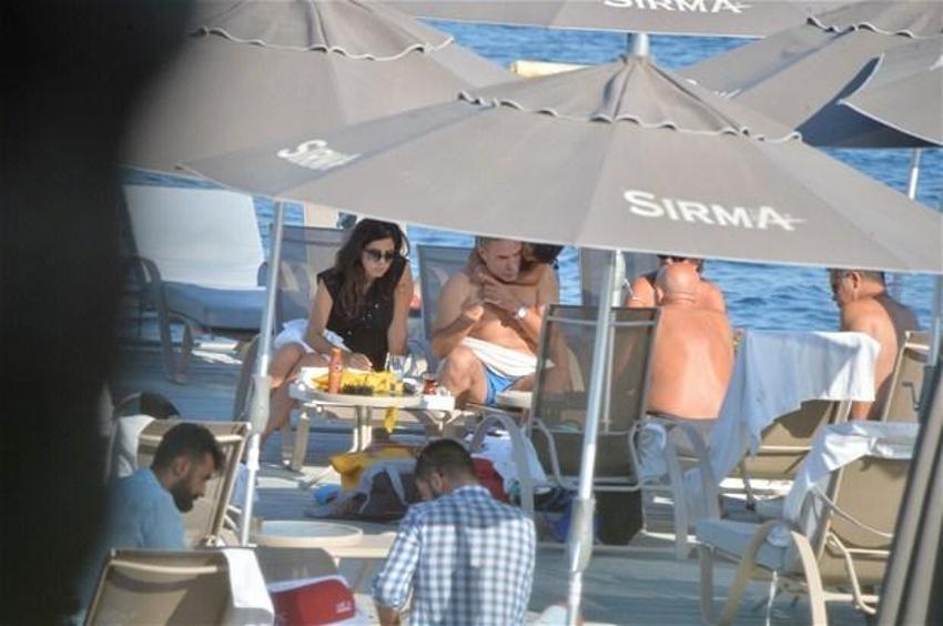Ersun Yanal'ın 'otel' kaçamağı!
