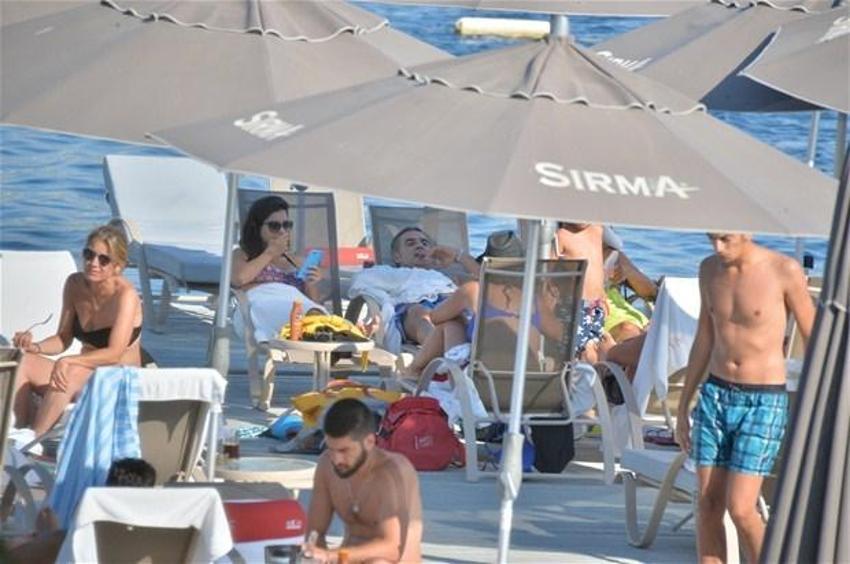 Ersun Yanal'ın 'otel' kaçamağı!