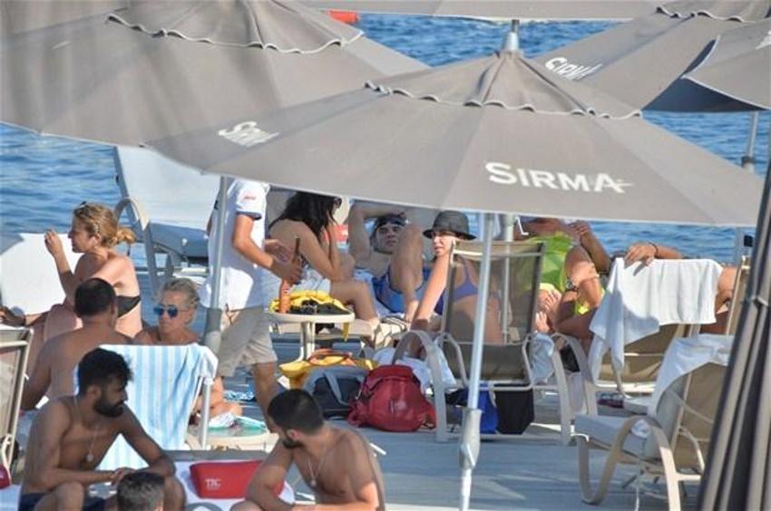 Ersun Yanal'ın 'otel' kaçamağı!