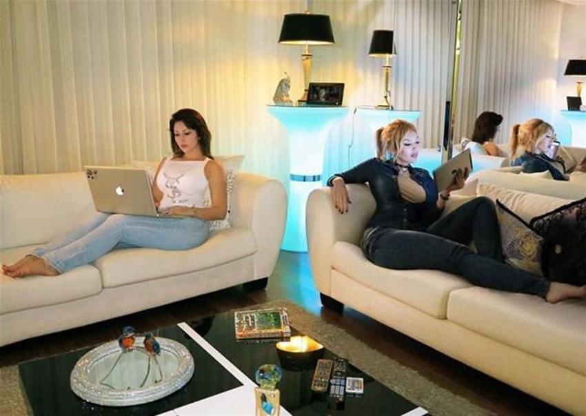 Adnan Oktar´ın kediciği Görkem Erdoğan