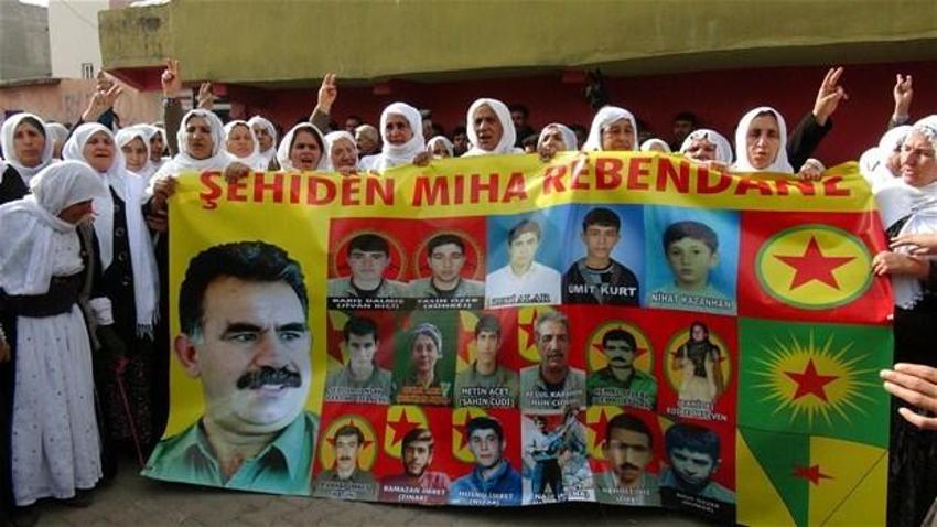 Cizre'de sokaklara hendek kazıldı!