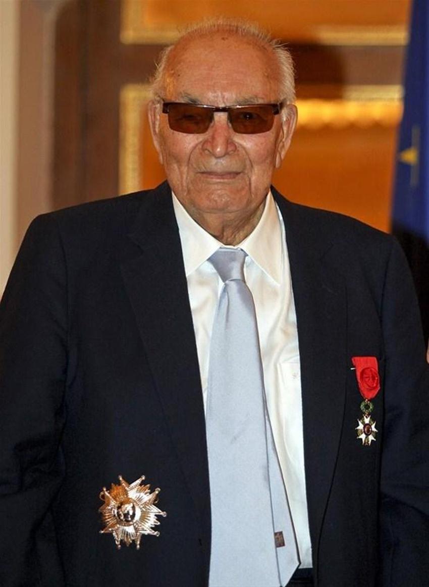 Yaşar Kemal kimdir?