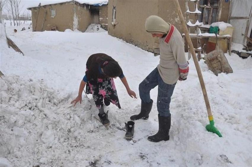 Günün en acı haberi! Aynı gün okula gidemiyorlar çünkü...