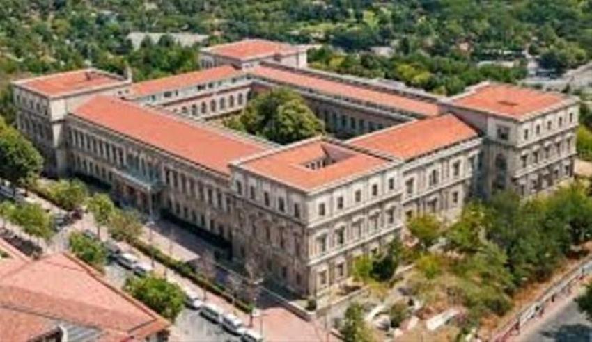 En iyi üniversiteler açıklandı! İlk 20'de Türkiye'den 7 üniversite...