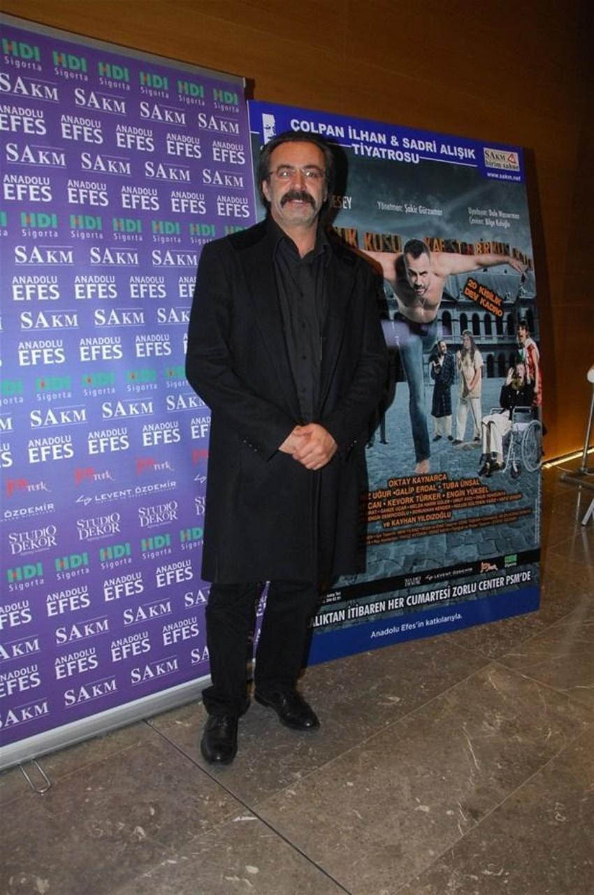 Jack Nicholson’ı aratmadı!