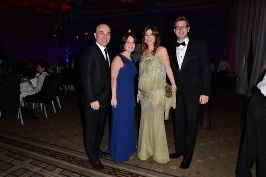 Tuba Büyüküstün-Onur Saylak