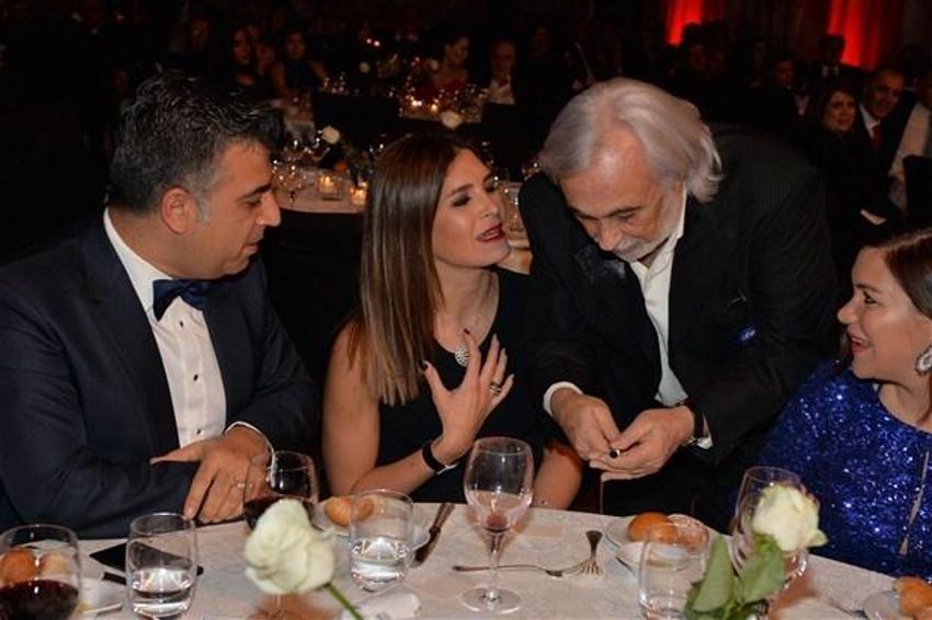 Tuba Büyüküstün-Onur Saylak