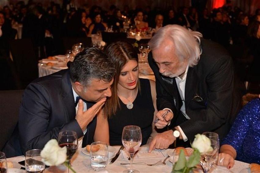 Tuba Büyüküstün-Onur Saylak