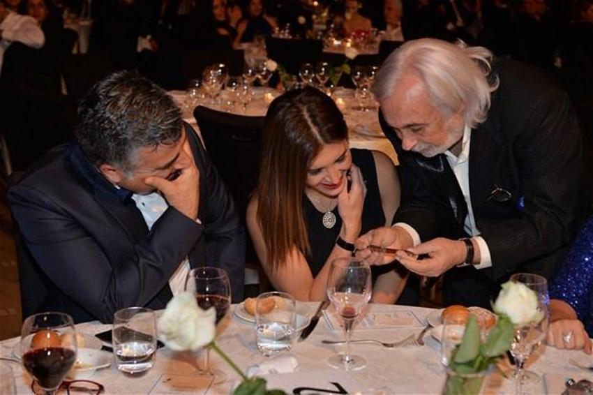 Tuba Büyüküstün-Onur Saylak
