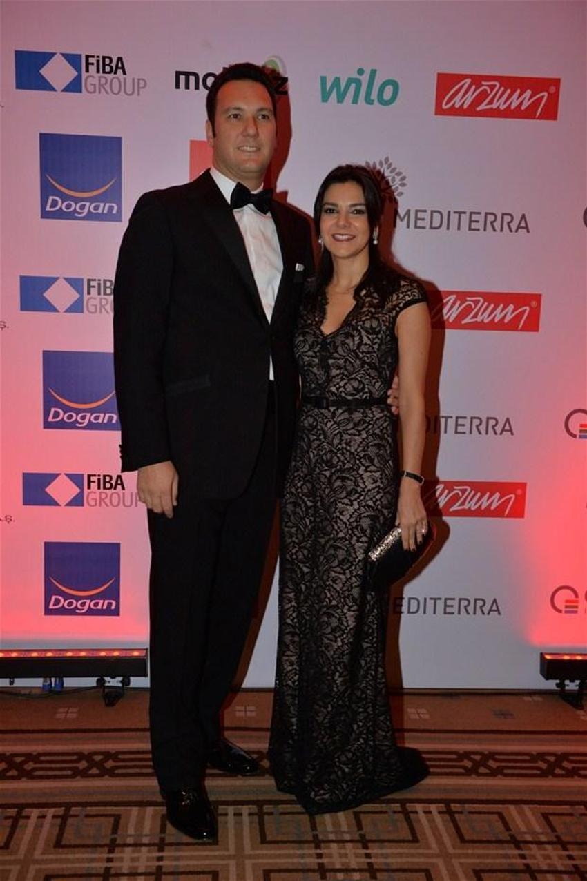 Tuba Büyüküstün-Onur Saylak