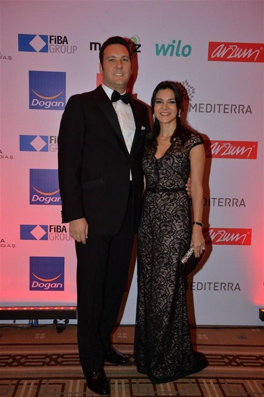 Tuba Büyüküstün-Onur Saylak