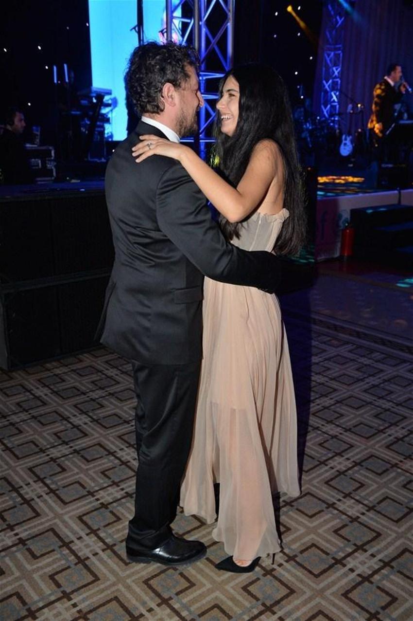Tuba Büyüküstün-Onur Saylak