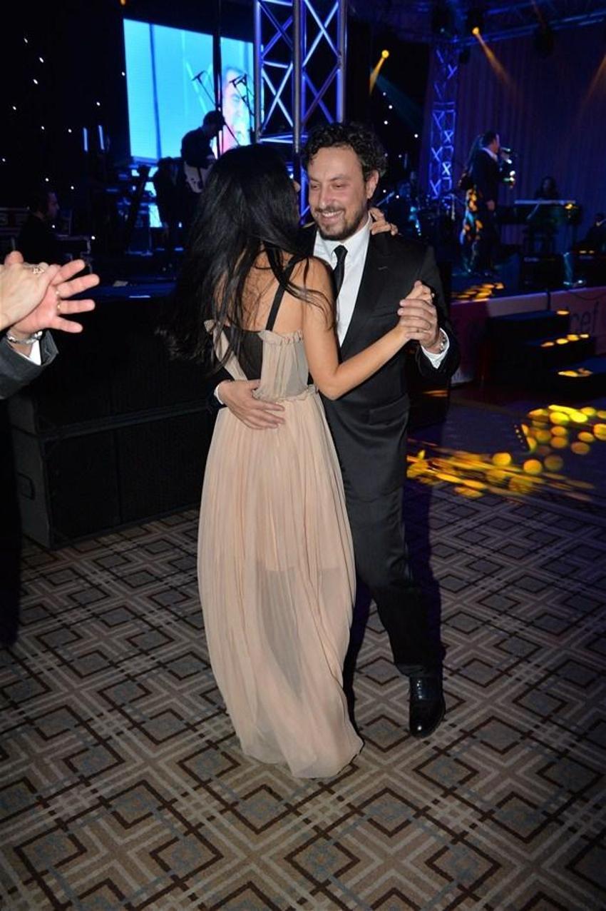Tuba Büyüküstün-Onur Saylak