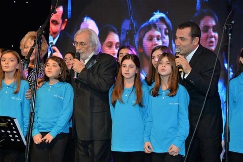 Tuba Büyüküstün-Onur Saylak