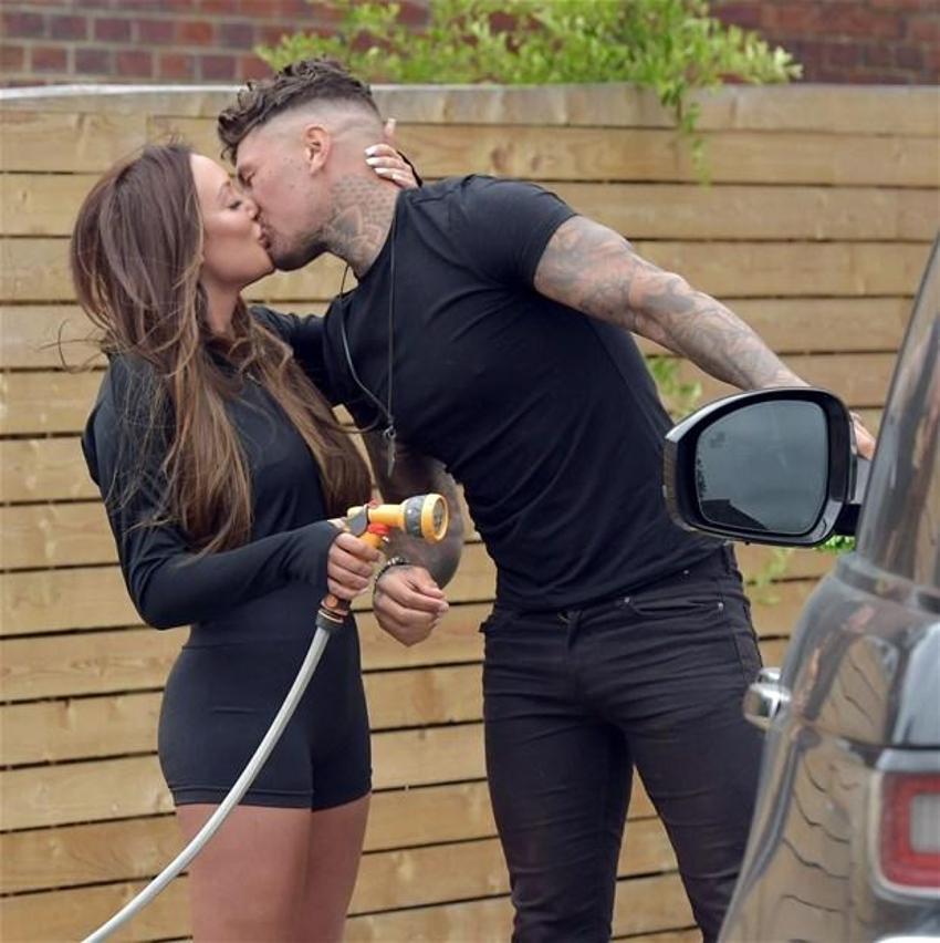 Charlotte Crosby