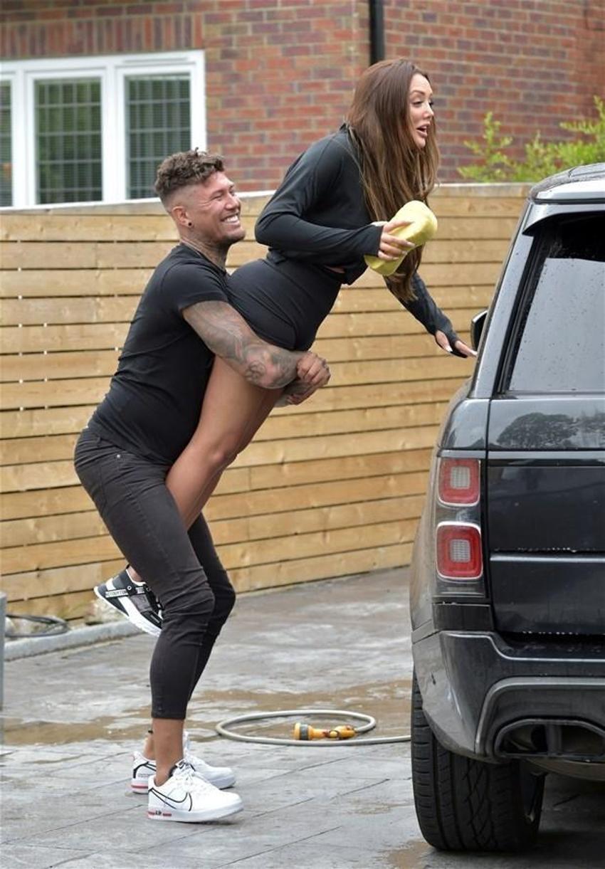 Charlotte Crosby