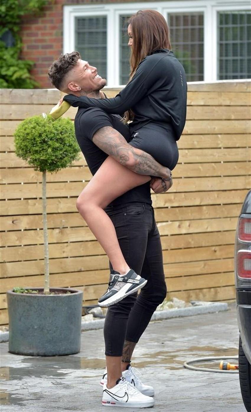 Charlotte Crosby