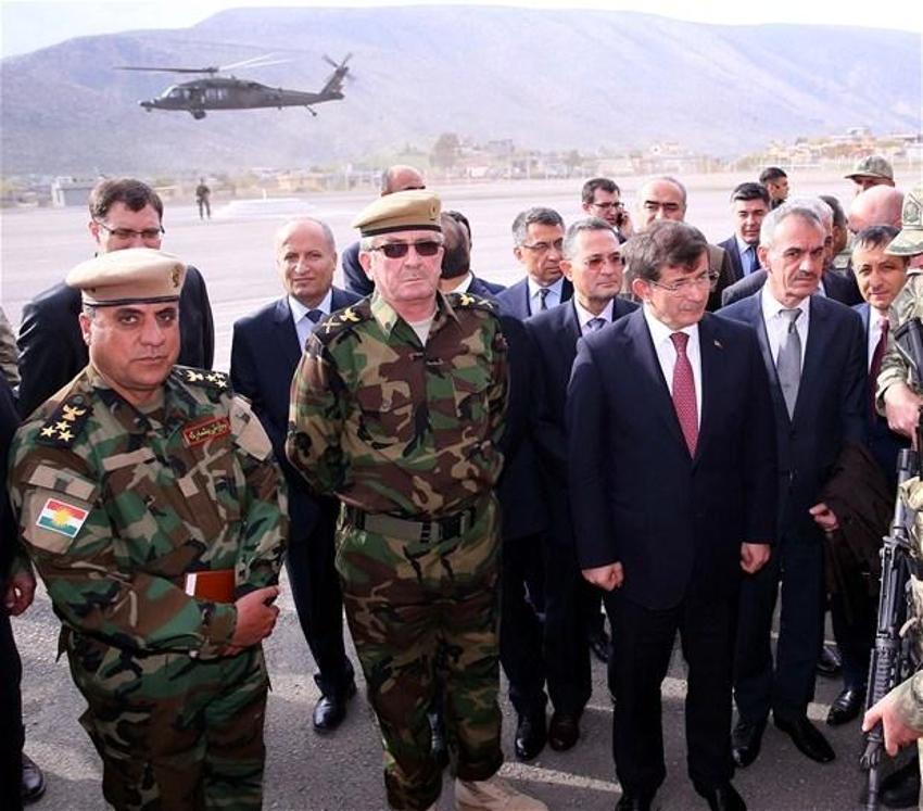 Türk askerinin peşmergeyi eğittiği kamptan ilk görüntüler!