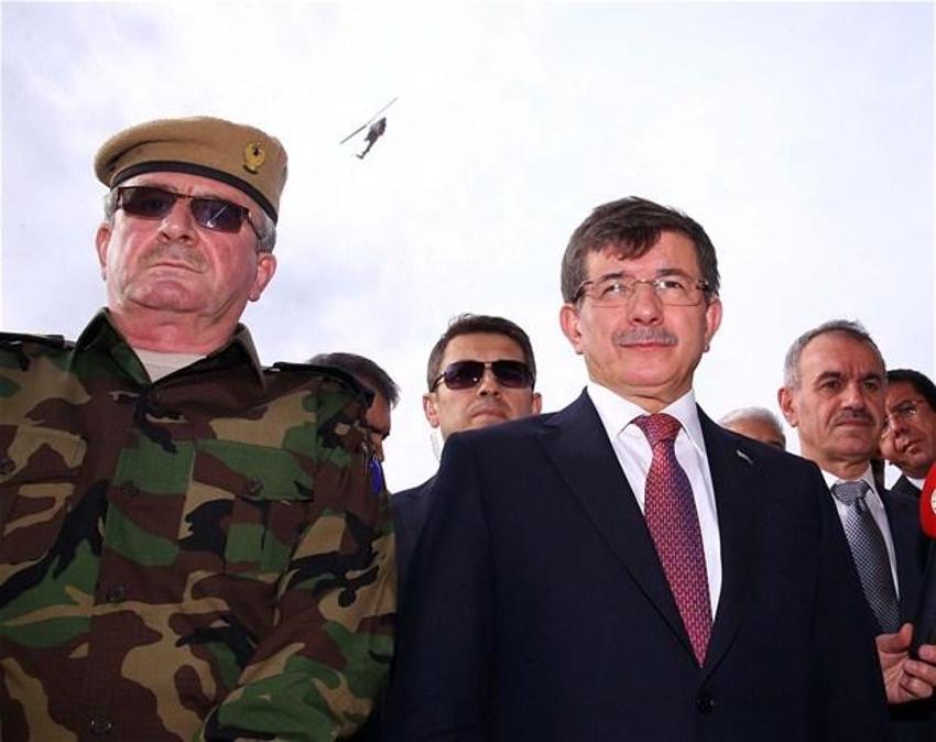 Türk askerinin peşmergeyi eğittiği kamptan ilk görüntüler!