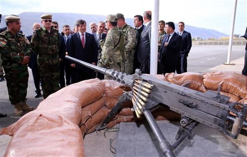 Türk askerinin peşmergeyi eğittiği kamptan ilk görüntüler!