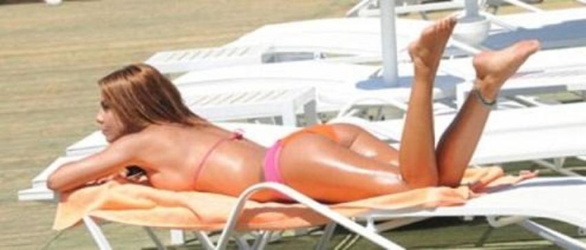 İşte seksi oyuncu Tuğçe Özbudak'ın yeni işi!