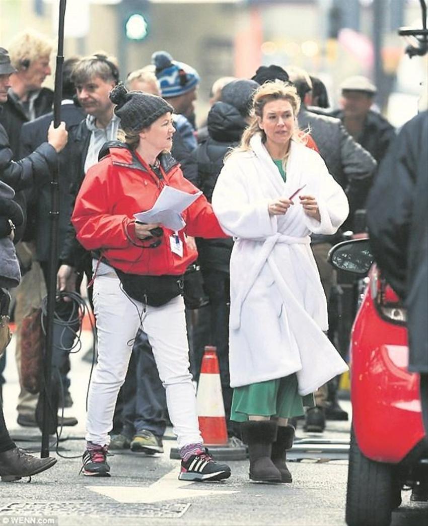 Renee Zellweger tanınmayacak halde