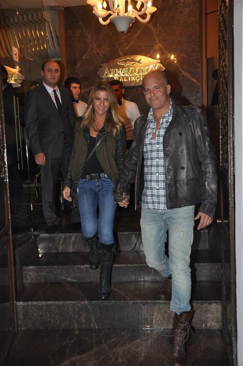 İvana Sert - Sinan Akıman