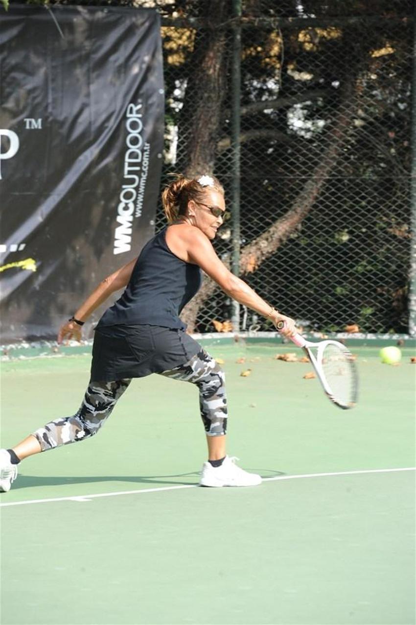 Hülya Avşar