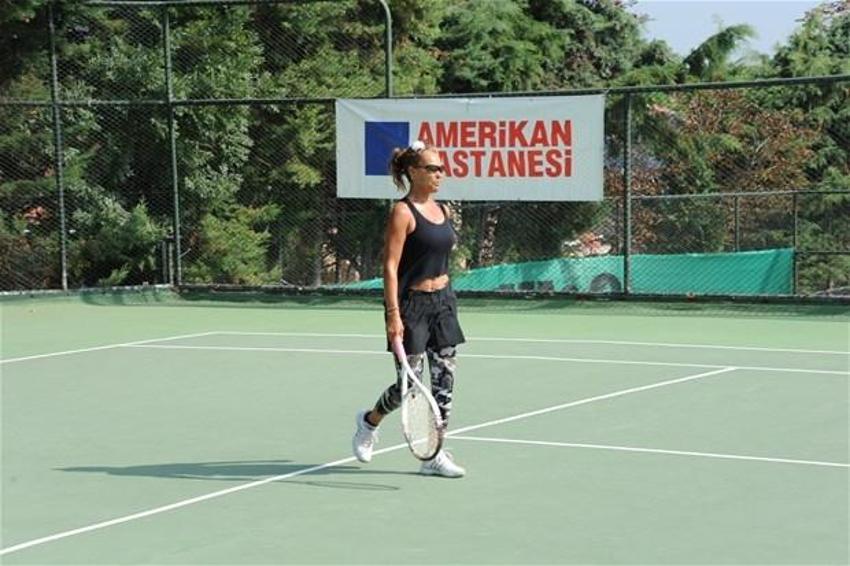 Hülya Avşar