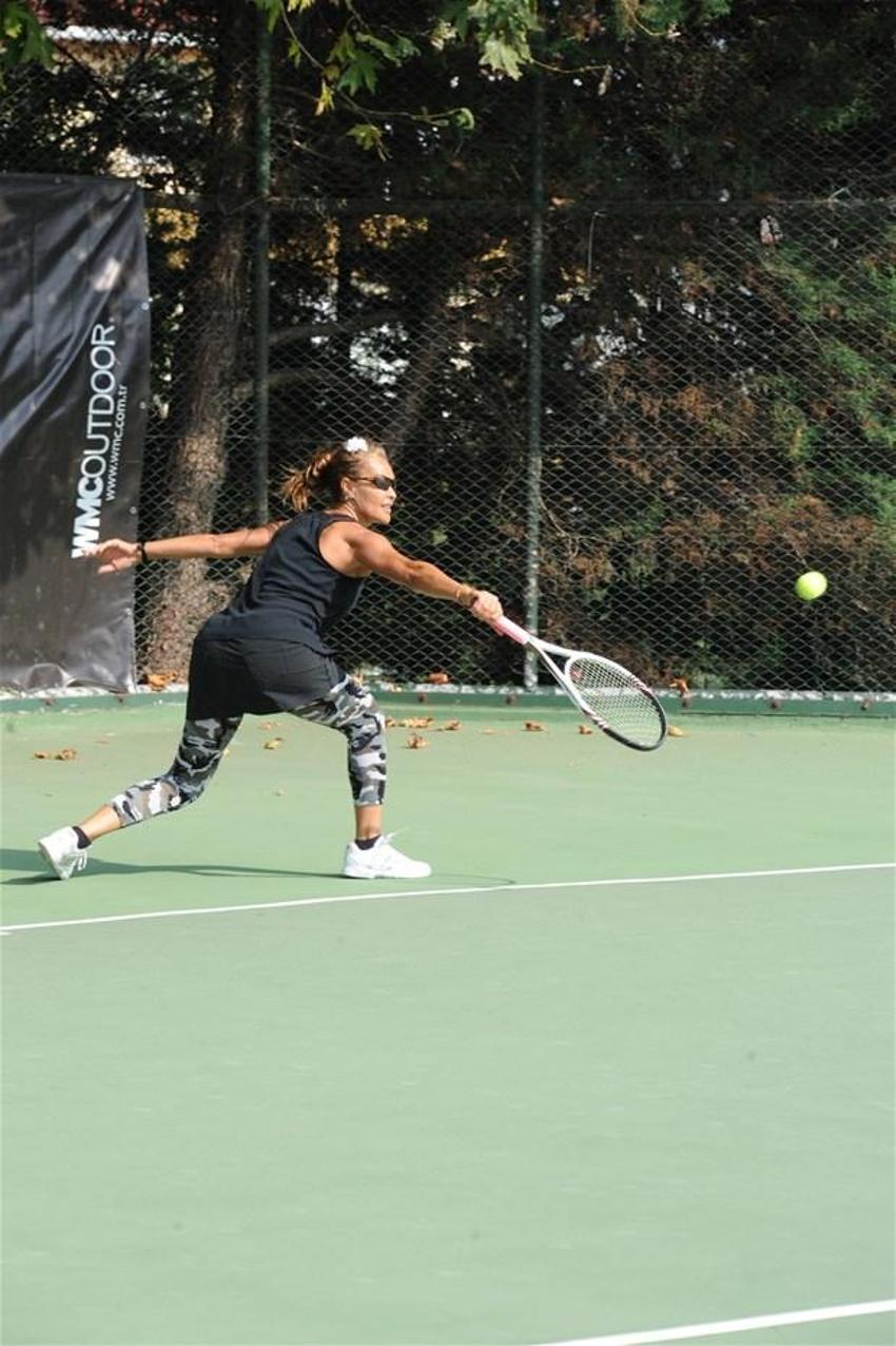 Hülya Avşar