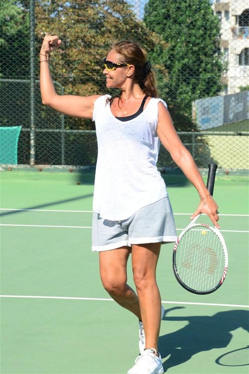 Hülya Avşar