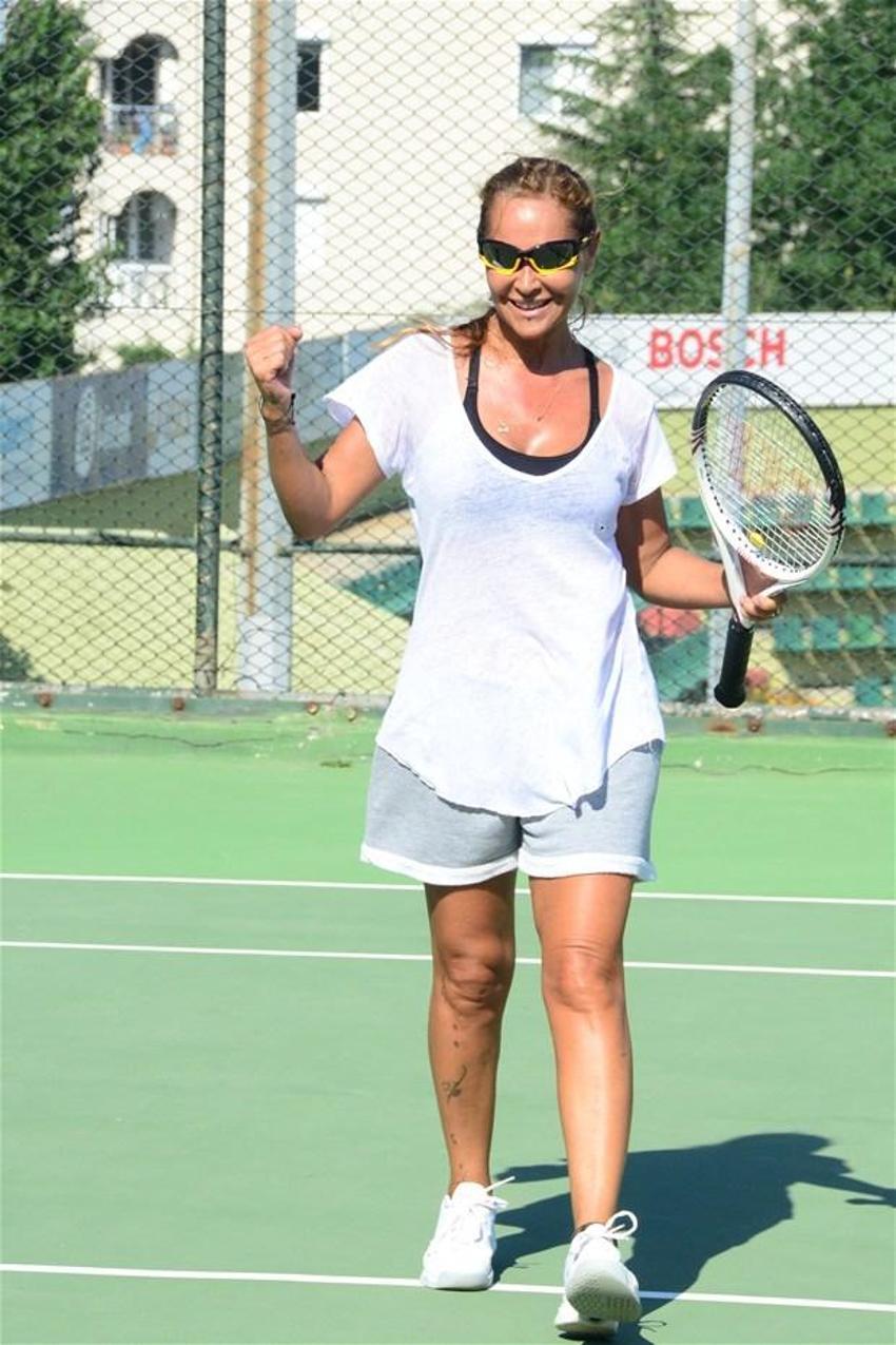 Hülya Avşar