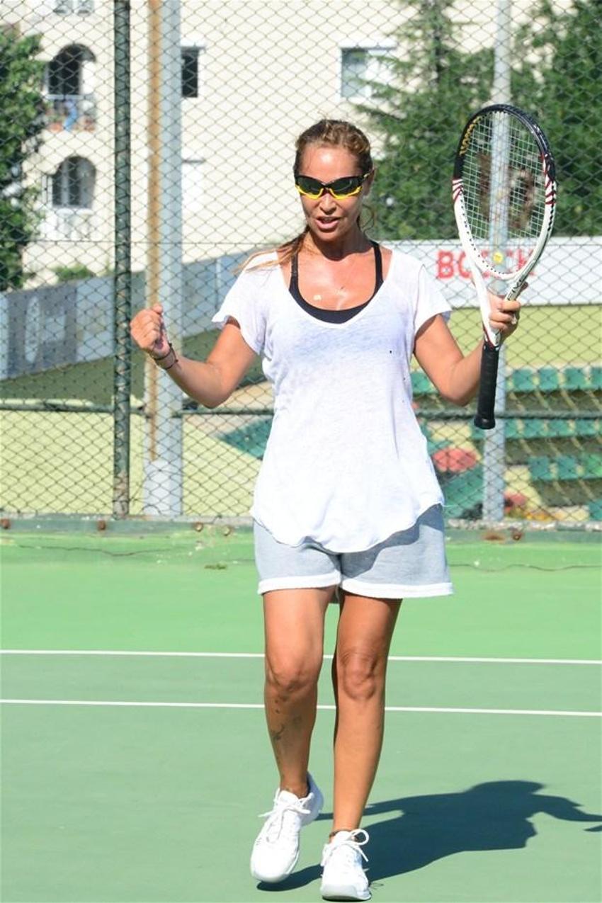 Hülya Avşar